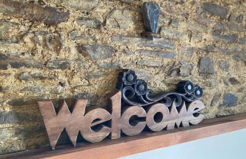 Stable Cottage, Cosy Devon Retreat for Couples or Small Families with Indoor heated Pool, Tennis Court, Direct Access to the Tarka Trail for cycling - Foto 5