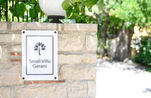 Small Villa Gerani - Photo 17