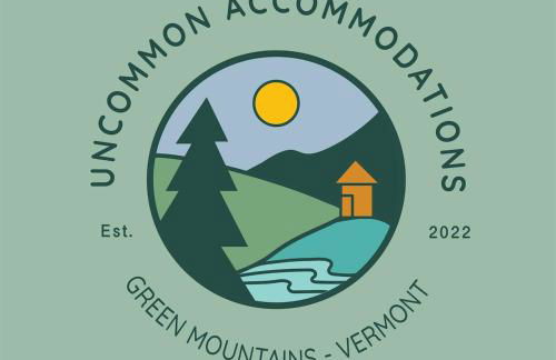 Caboose Tiny Home on river with hot tub near Stowe - Foto 39