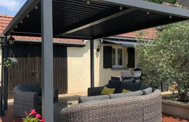 Petit Luxe - Photo 10