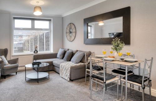 Vibrant 3BR Getaway Sleeps 6 Exclusive Offer - Photo 4