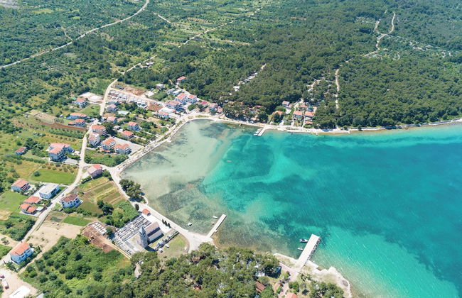 Seaview Apartment in Pasman A2 - Photo 17