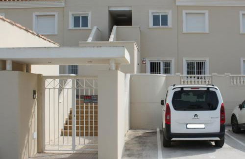 Apartamento a 250 metros de Playa Deveses - Piscina y Relax Denia - Photo 3