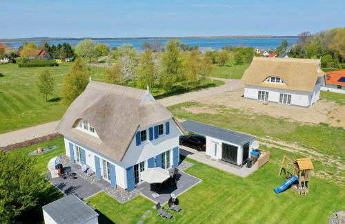 Haus in idyllischer Lage mit Sauna, Terrasse und Garten - Villa Morgensünn - Foto 3