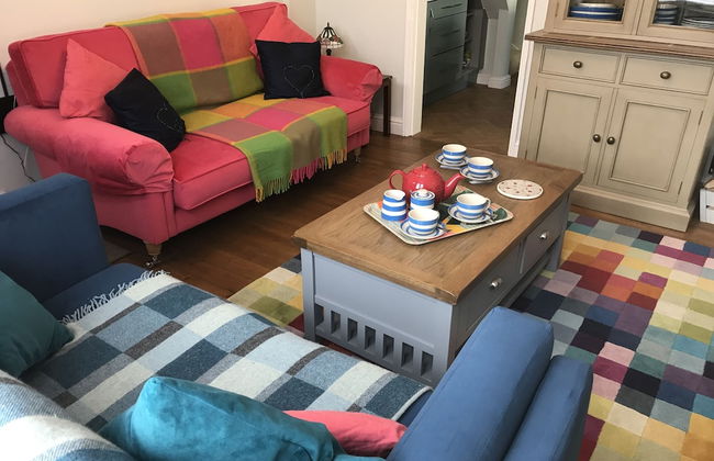 Artists' Cottages - Photo 56