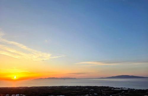 Sunset Paradise Oia - Photo 17