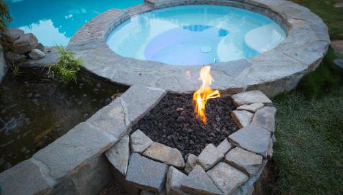 Artistic Resort Like Home with Pool - Photo 2