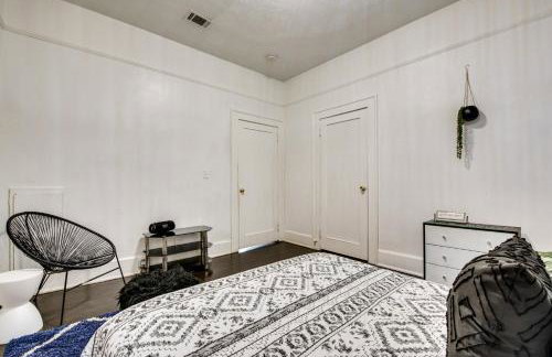 Renovated ATL Home 2 Mi to Mercedes-Benz Stadium! - Photo 19