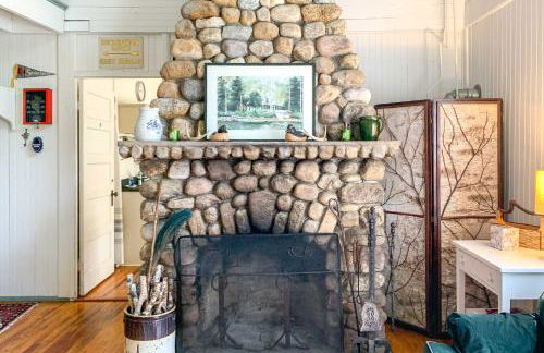 Saranac Lake Cabin with Beach Access - Foto 6