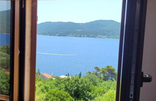 Green Marble Pool Cottage 3 BR in 2 adjoining stone buildings on a 2 acre private land - Foto 29