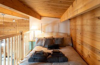 Walliswood Lodge - Wood Burner, Air Con & Wi-fi, Rural Retreat - Foto 16