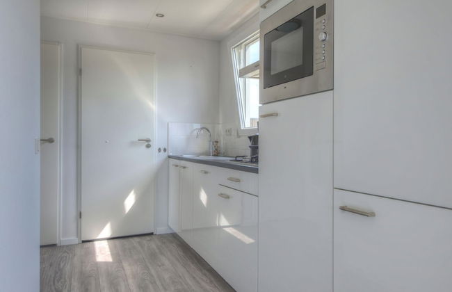 Bright Coastal Chalet Stay - Foto 4