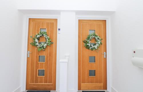 Seraphim House - Photo 33