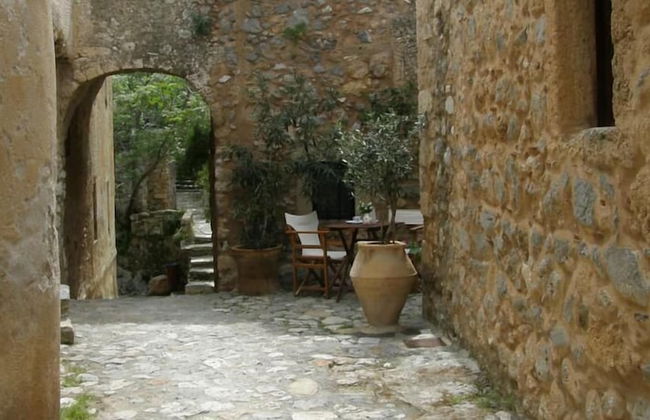 Dorovinis Monemvasia Castlehouses - Photo 35