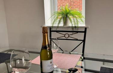 Home away Tamworth Staffordshire 4 Bedroom 3 Bathroom - Semi Detached House - Foto 31