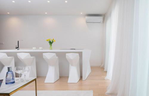 New LUXURY apartment with sea view and PRIVATE heated pool, 50m from the beach - Foto 55