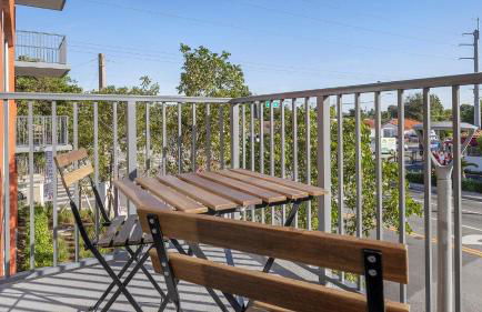 Landing Stylish Studio Game Room Yoga Studio - Foto 60