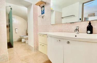 Bright Finalborgo Apartment - Foto 10