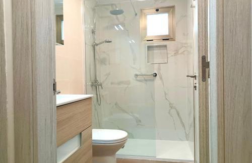 Casa Matteo-Modern Apartment with Pool - Foto 9