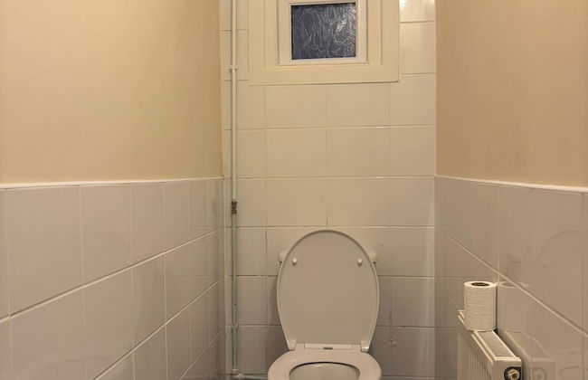 Stylish 2 Bedroom Apartment in Havant - Photo 14