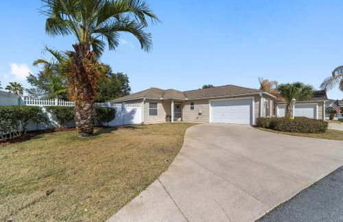 Villages Villa - Prime Location - Fenced Yard - Foto 43