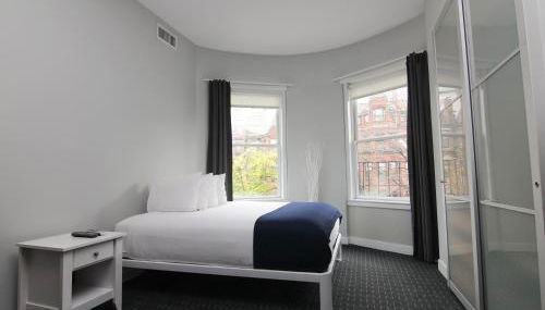 Stylish Newbury Street Studio, #4 - Photo 4