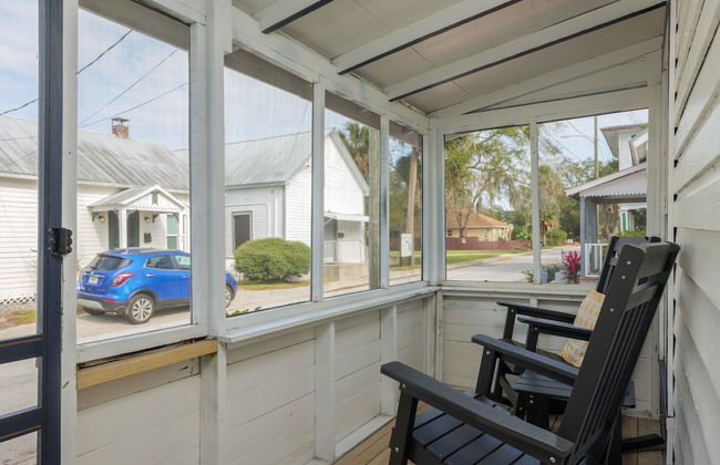 Uptown Cottage Manor - Foto 22