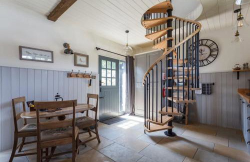 Luxury New Forest Barn, ideal for couples - Photo 3