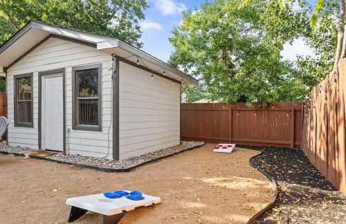 Sleeps 8 Modern 3BR Leander Coffee Bar & Yard - Foto 48