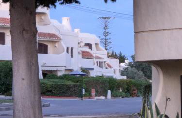 Modern, cosy and intimate studio 'Beira Mar Carvoeiro' - Foto 12
