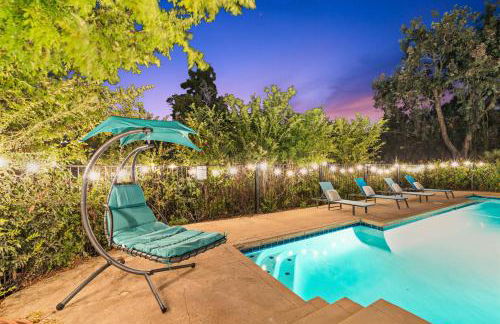 Entire Private Home with 2 Bedrooms 1 Bathroom, Grand View, King Bed, Spacious, Parking, Available Now - Foto 34