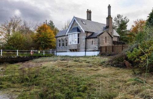 Cosy Lodge Getaway with Private Beach & Fireplace - Foto 4