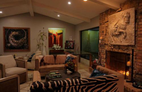 Luxe Dallas Estate Nearly Half Acre Skyline Views - Foto 21