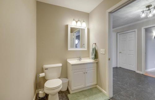 Spacious Eagle Lake Home with Fireplace and Deck - Foto 13