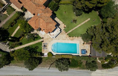 Eco Stone Villa with Private Pool and Jacuzzi - Foto 4