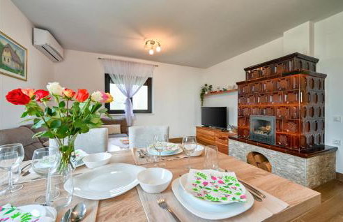 Gorgeous Home In Plesivica With Wifi - Foto 22