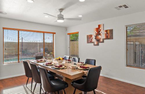 Serenity Splash Upscale Stay Pool Game Lounge - Foto 62