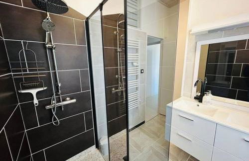 "COCON SAINT HILAIRE" Maison de charme 7 personnes, jardin clos, 5 min plage, port, commerces - Foto 18