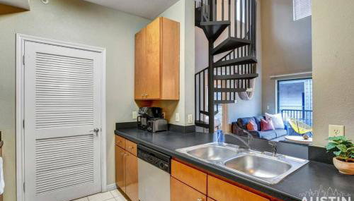 Spectacular Location West Campus Apt for 8 plus Loft - Foto 5