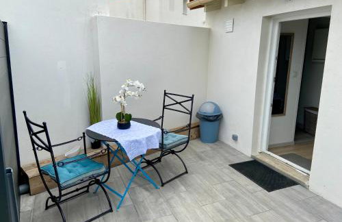 Maisonnette cosy au calme terrasse local vélo - Foto 8