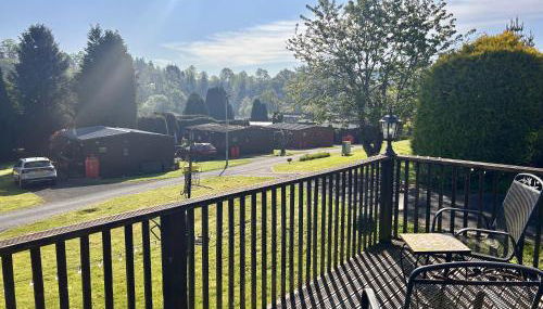 Robins' Rest - 22 Caer Beris Luxury Lodge Park NEW Sleeps 6 Riverside Reteat - Foto 2, Garden view