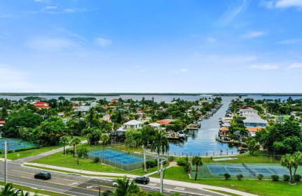 Gullwing Beach Front Resort - Foto 17