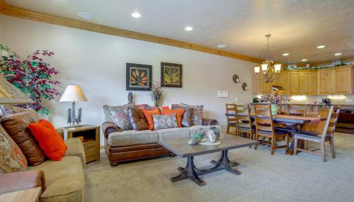 High-End Huntsville Condo with Private Hot Tub! - Foto 3