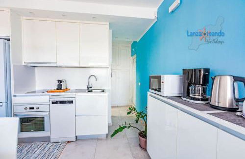 House of the Horizon Playa Las Cucharas VV penthouse with sea & pool view AIRCON - Foto 8