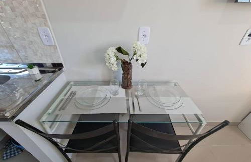 Kitnet303 centro, c linda vista janela, tv smart - Foto 19