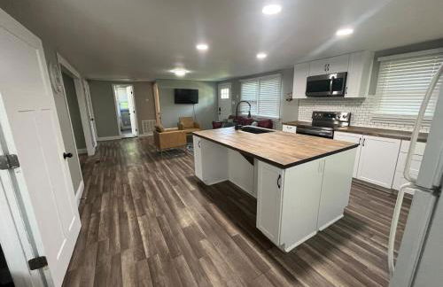 Modern 3BR Home near Raleigh and RTP, EV Charger and Arcade - Foto 19