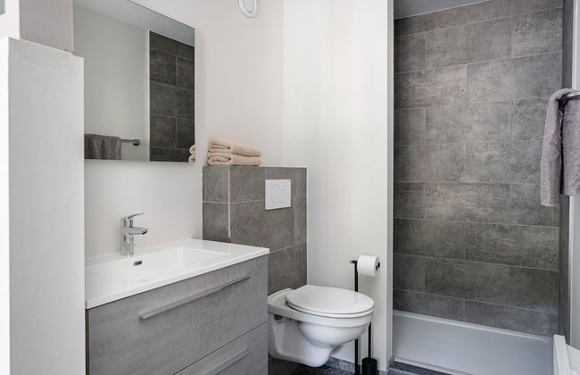 Villa Steps From Castle - Photo 15