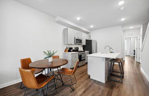 Luxurious Condo with Rooftop and Parking near University City - Foto 1