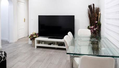 Apartamento renovado y tranquilo, 2 dormitorios bien comunicado con el centro de Madrid - Foto 4