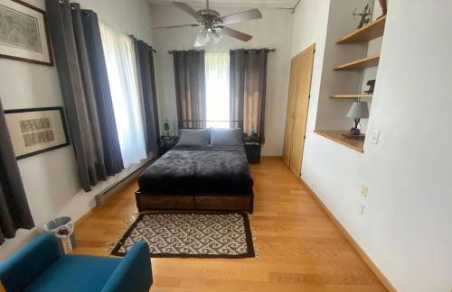 Suite A 2 BR w/ Bridge St. view - Foto 15